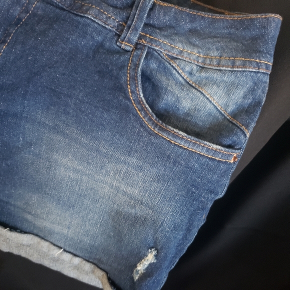 2 pairs of denim shorts, liquid and lucky brand - fits size 14 - Picture 10 of 16